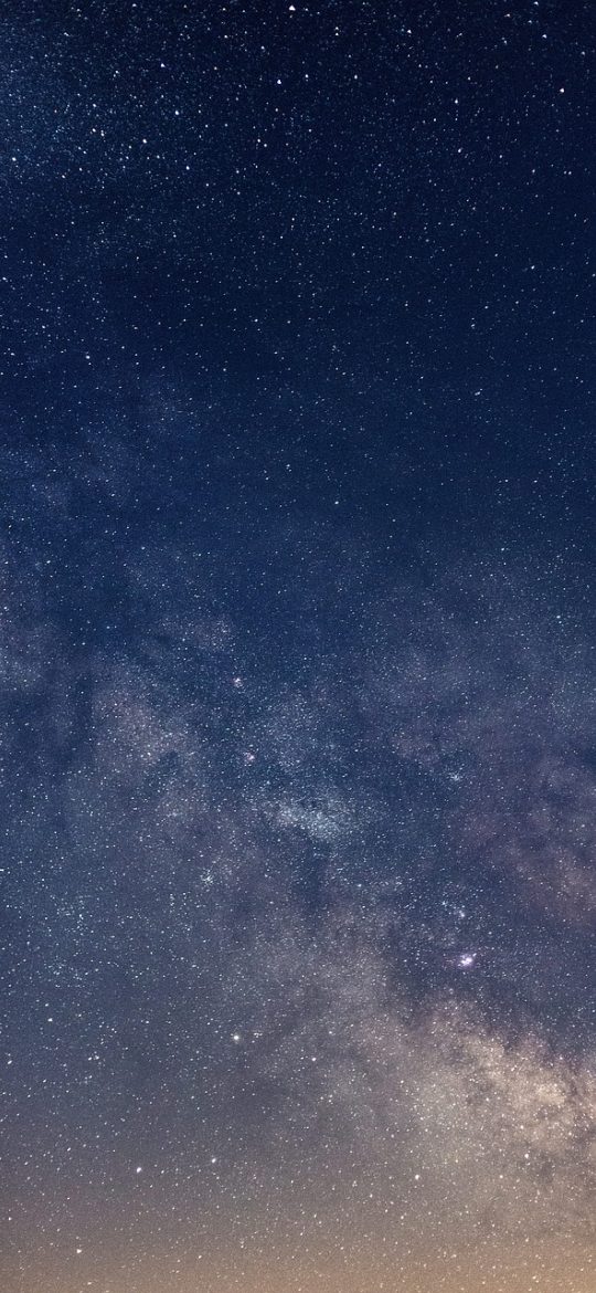 在反派原主手下苟活 App 章节目录界面：左侧竖排十二个章节名，右侧显示当前选中章节的命值消耗预览与难度标记