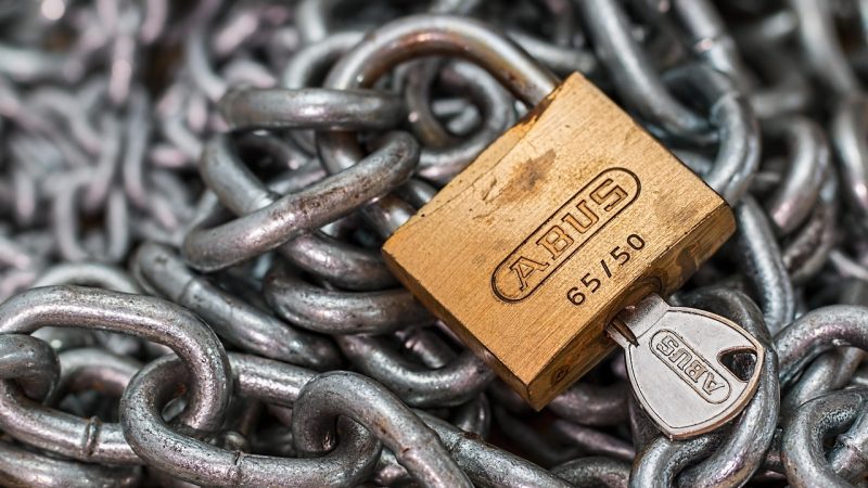 结局分支与解锁条件:九种结局背后的路线差异 示意图